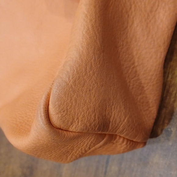 Vince Camuto Plums Moyra Tote- Melone - Picture 8 of 11